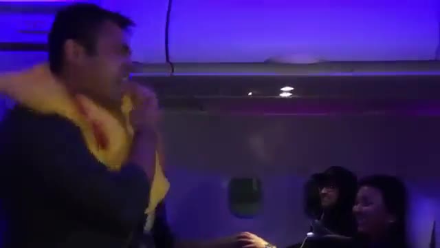 Virgin America Flight Attendant Safety Dances To Vxsafetydance