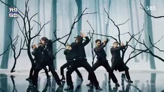 اجرای آهنگ Black swan توسط BTS در SBS Gayo Daejun 2020