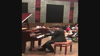 اجرای قطعه Hunter in ambush توسط فربد مرادی