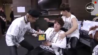 ای بابا چرا هیچکس نمی زاره کسی بخوابه اون از کوک اینم از تهیونگ و جیمین