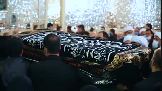 طواف پیکر حضرت آیت الله مصباح یزدی(ره) در حرم مطهر امام رضا علیه السلام