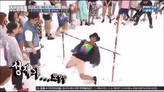 ویژه برنامه weekly idol (بمب خنده و انرژی )به مناسبت پنجمین سالگردش در تاریخ ۹۵/۱۰/۲۵ قسمت ۲۶۲ با زیرنویس انگلیسی