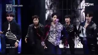 اجرای fake love از بی تی اس