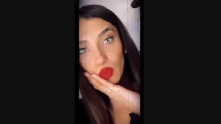 میخـوای خاهـریِ من باشی؟^^کپـشن♡