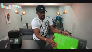 جعبه گشایی کنسول xbox series x و xbox series s