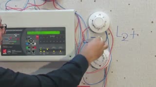 سیستم اعلام حریق ساختمان چیست و چگونه راه اندازی و نصب میشود و بازار کاران