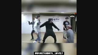 •_•ویدیوی کمتر دیده شده از بی تی اس•_•