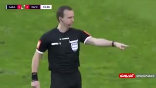 خطای پنالتی علیرضا بیرانوند مقابل خنت.