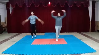 مدرسه شجره طیبه:درس"ورزش " سه پایه