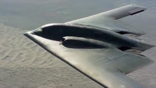 بمب افکنر ثوروب گرومن-بی 2 HD