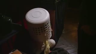 همسایه بغلی اکسو قسمت 12 با زیرنویس چسبیده