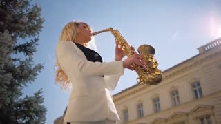 اجرای ساکسیفون بینهایت زیبا