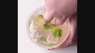 اسلایم برگ سبز شفافʕ•ᴥ•ʔ