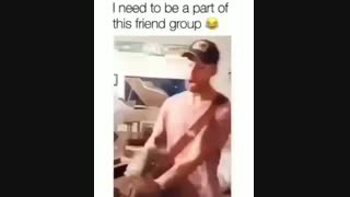 دو تا دوست باس اینطوری باشن !!!