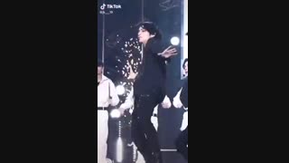 بچه ها کدوم بشری فیلم هارو گزارش میده؟نکن عزیزم الان بار چندم هیچی نمیگم دفعه بعد خودم میاد گزارشت میکنما!