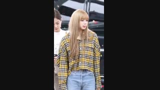 نمیدونم چرا یه احساس خوفی دارم به این فیلمه