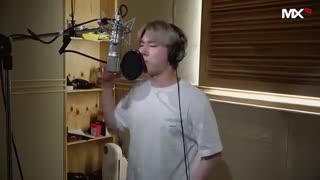 کاور آهنگ natural از کیهیون عضو Monsta X (پیشنهادی)