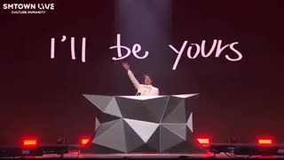 اجرای آهنگ Yours از چانیول در SM Town 2020  با Winter و  Raiden