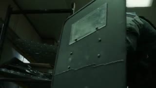 سریال Money Heist - فصل 2 قسمت 9 با زیرنویس فارسی