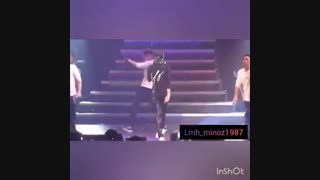 یه میکس بامزه و خنده دار . فکر کنم خوده مینهو هم ببینه کلی بخنده