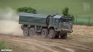 10 کامیون نظامی شاخ