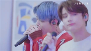 اجرای Blue Hour از TXT تی اکس تی Live Performance