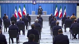 مروری بر بیانات رهبر انقلاب در دیدار فرماندهان نیروی هوایی و پدافند هوایی ارتش