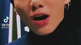 عففف جی‌کی هات ترینه مردان عالمTT (کپشن)