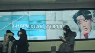 تولد هوپی تو سئول:)