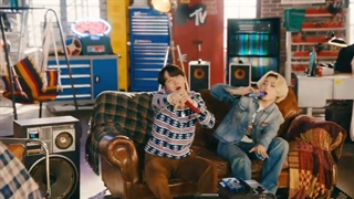 اجرای آهنگ Telepathy از BTS در MTV