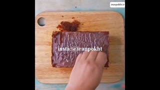 کیک چند رنگ بدون فر و بدون تخم مرغ