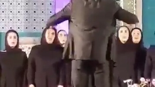 روز بزرگداشت سعدی که یهو تبدیل شد به مراسم عروسی سعدی...