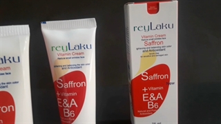 کرم ویتامینه حاوی عصاره زعفران/کرم ضدچروک/09120132883