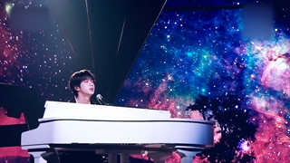 اجرا آهنگ Epiphany توسط جین از bts