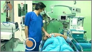 فیلم واقعی جراحی سرخوردگى مهره در اتاق عمل
