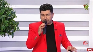 تقلید صدا های  جالب در برنامه زنده!!