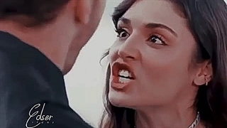 وایییییی اردمممم اومده چون خوش میگذرهه خخخخ فقط نگاهاشون به اردم