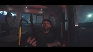 پشت صحنه موزیک ویدیو شیشه خورده از امیر خلوت