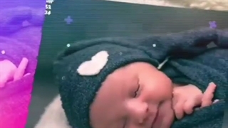 فیلم دیدنی زایمان سه قلوها
