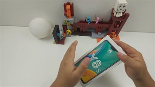 جعبه گشایی unboxing گوشی Huawei Y8s