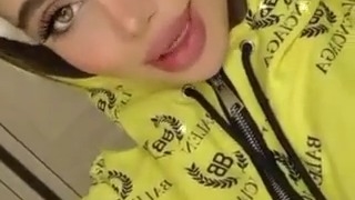 دابشمش نیکا