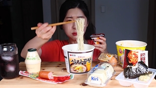 چالش ای اس ام آر بهترین غذاهای سوپر مارکتی کره ای