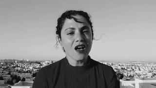 E M E L - Holm (A Dream) (Official Video) آهنگ رویا از امل مثلوثی با آهنگسازی انوشیروان روحانی بر اساس آهنگ سلطهان قلبها از عارف