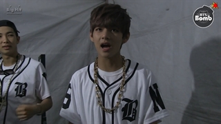 بنگتن بمب ۳۲ بی تی اس bts bangtan bomb EP 32 Singing at standby time + ( زیرنویس فارسی )