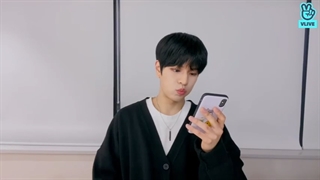 قسمت 11 ویلایو سونگمین عضو استری کیدز( Seungmin's Small But Certain Happiness) با زیرنویس انلاین فارسی