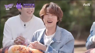 اجرای Dynamite توسط یک آرمی در برنامه You Quiz برای بی‌تی‌اس