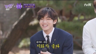 اجرای آهنگ IDOL در برنامه YOU QUIZ