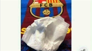 دستمال کاغذی که لیونل مسی تو مراسم خداحافظی ازش استفاده کرد به قیمت یک میلیون دلار به حراج گذاشته شد ://////