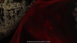 فرش کهنه نمای قرمز | بهترین مدل فرش وینتیج آویژه