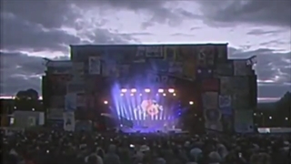 ⁦┗(•ˇ_ˇ•)―